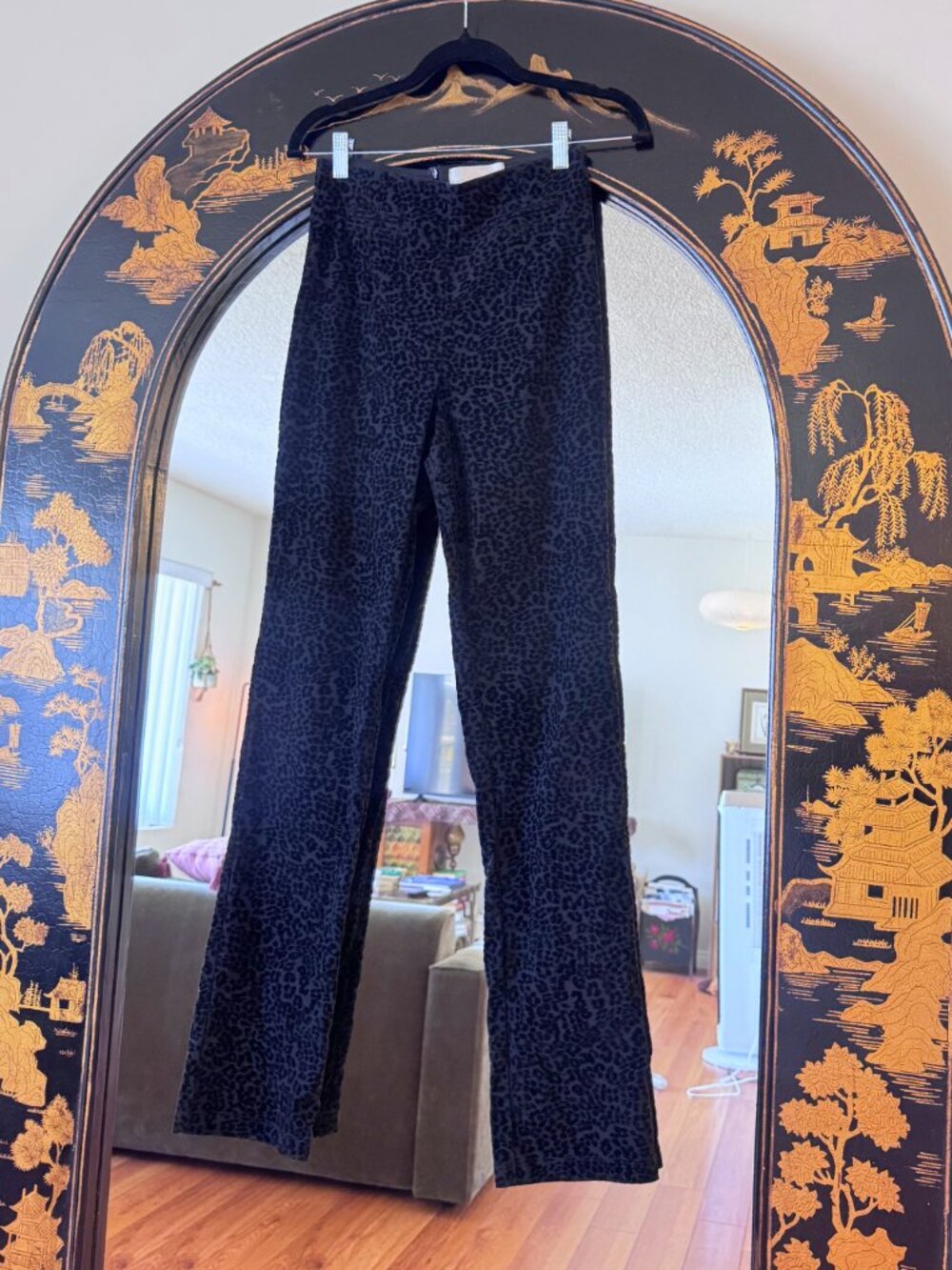 Vintage Equestrian Design Velvet Leopard Print Pants – Fits Size 2
